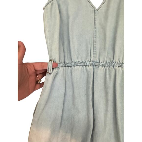 Vintage Style Light Wash Denim Jumpsuit Small Sleeveless V-Neck Casual Romper - Picture 6 of 9